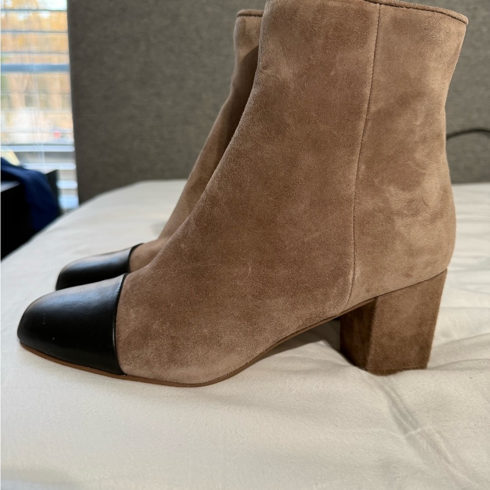 Brown and Black Women's Ankle Boots - Picture 3 of 8
